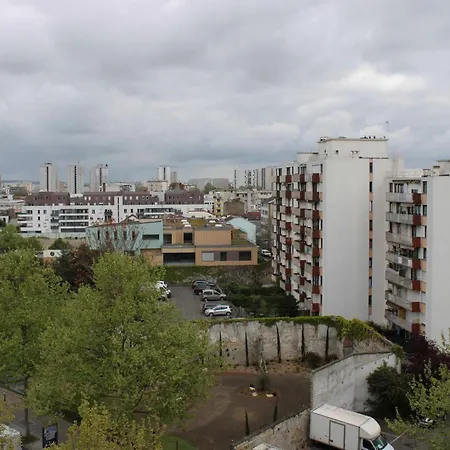 Cocoon Of At The Gates Of The Of Light Apartment Aubervilliers